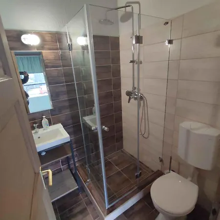 In - Balaton 53480 Apartment